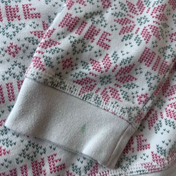 Nike Festive Sweatshirt Quilt Pattern Youth Size Medium - Picture 7 of 12